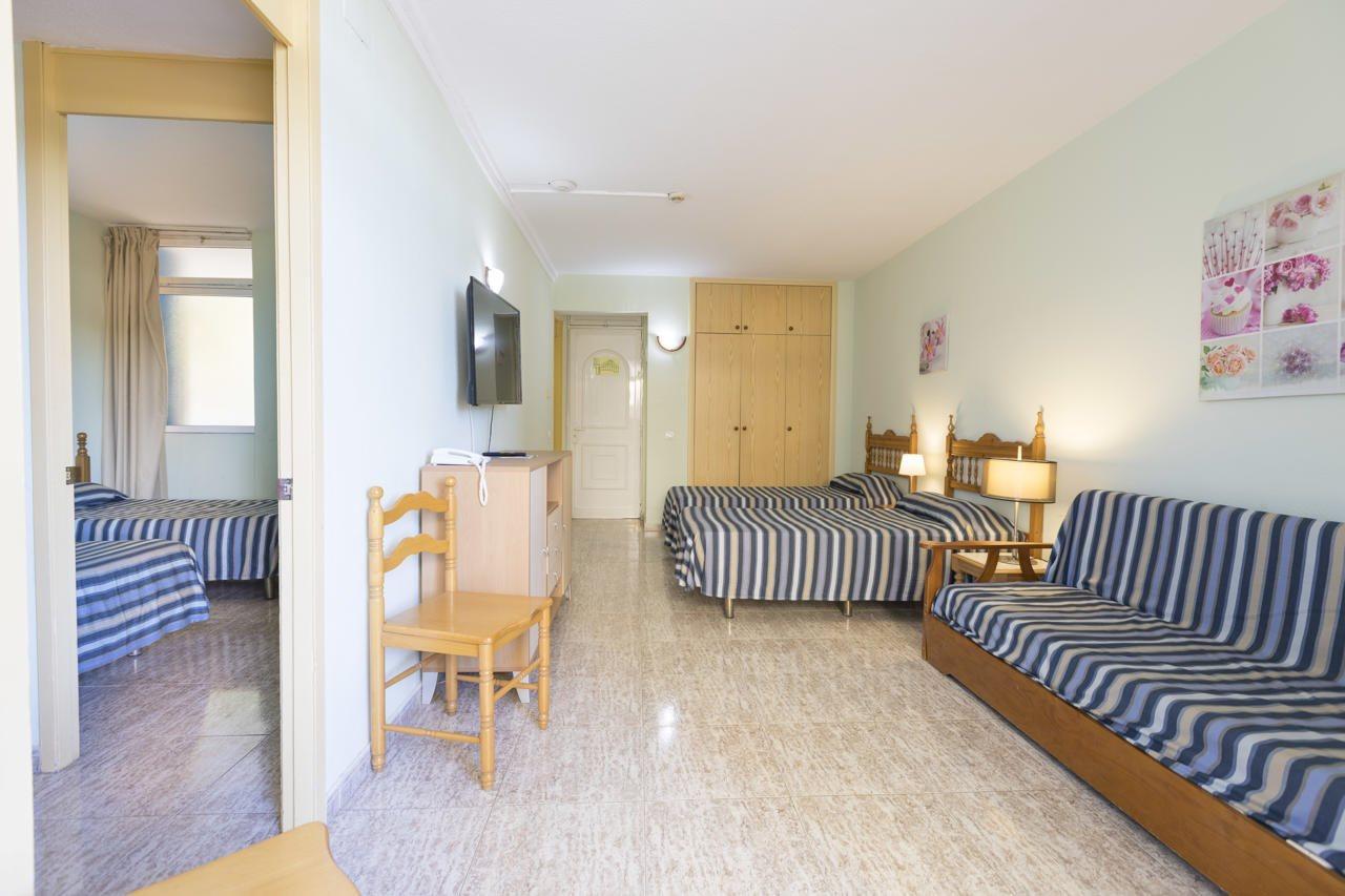 Hotel Livvo Veril Playa 3*